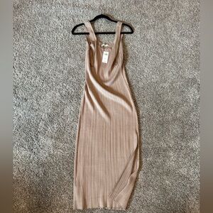 Abercrombie & Fitch Tan Maxi Dress
